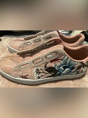 Puma Basket Heart Hyper Embroidery l 9